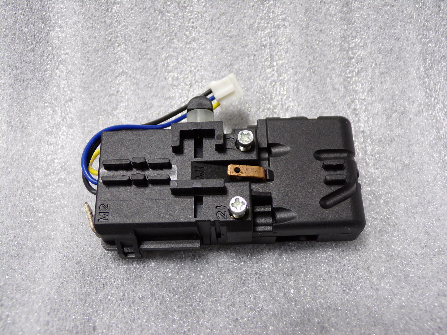 Bosch Switch, Fits Model RS20 (CR00152-BT25)