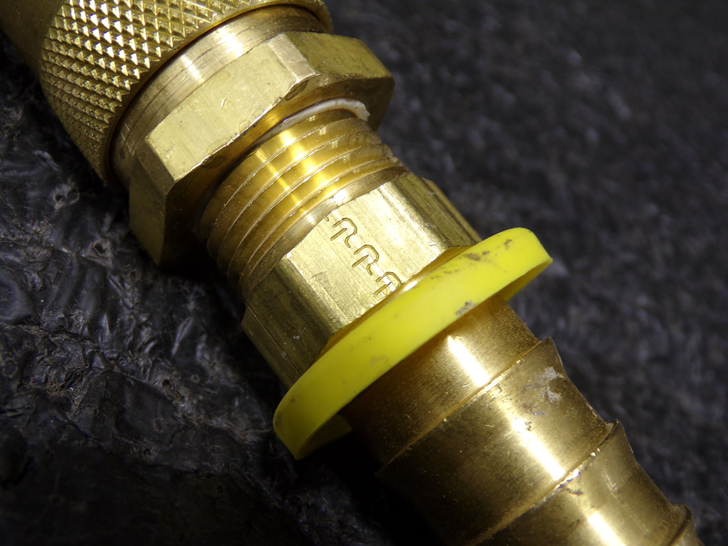 Parker Brass Hydraulic Hose Push-Lok Hose Barb Coupler & Straight Fitting 200 psi, 12 GPM, 3/4" Hose Dia. (CR00176-BT25)