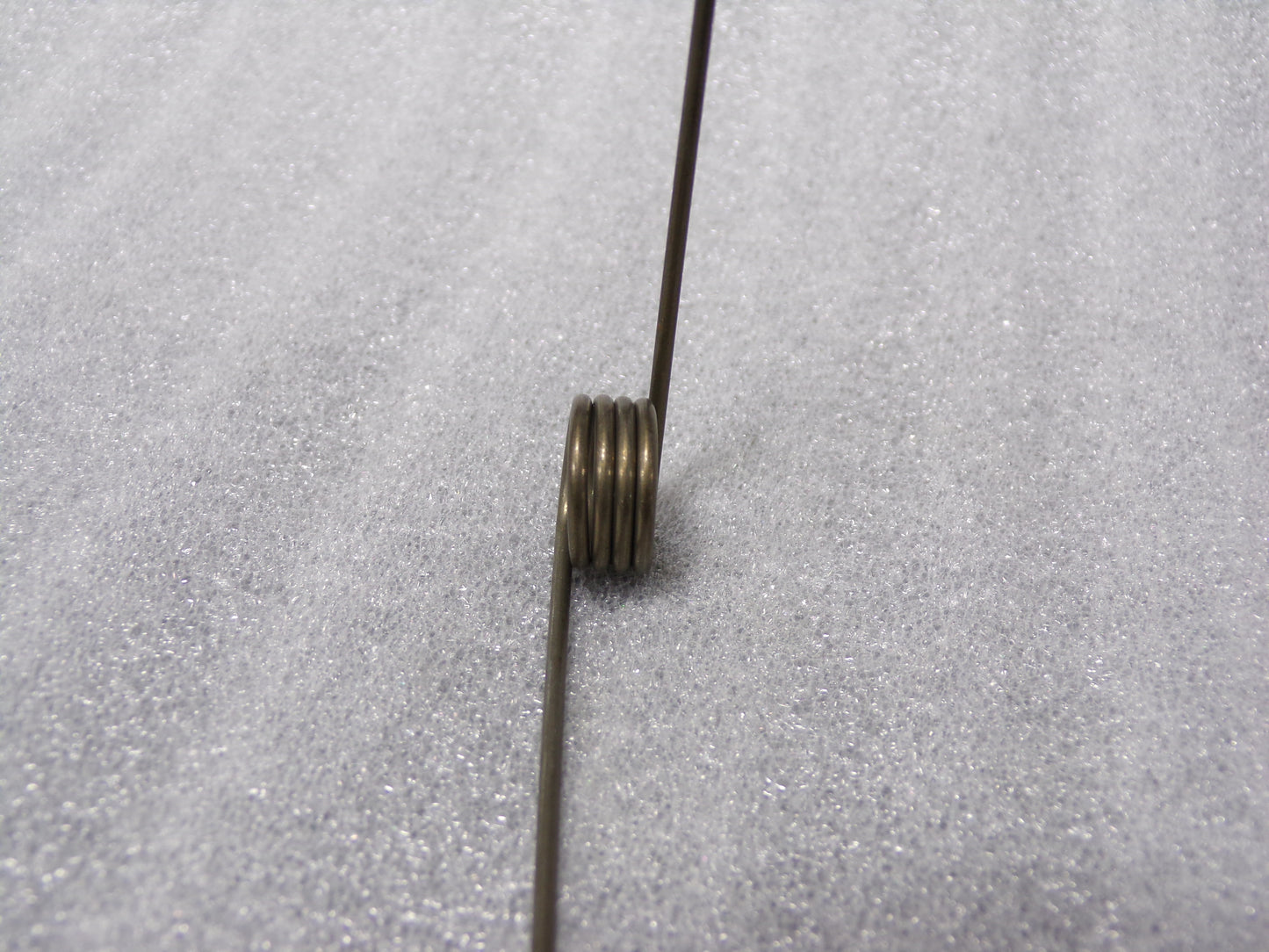 90 Degree Carbon Steel Music Wire Torsion Spring with 0.408 in Outside Dia. (CR00191-BT26)