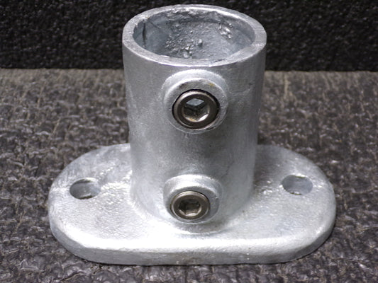 Structural Pipe Fitting, Fitting Type Railing Base Flange, 4NXU4 (CR00214-BT27)