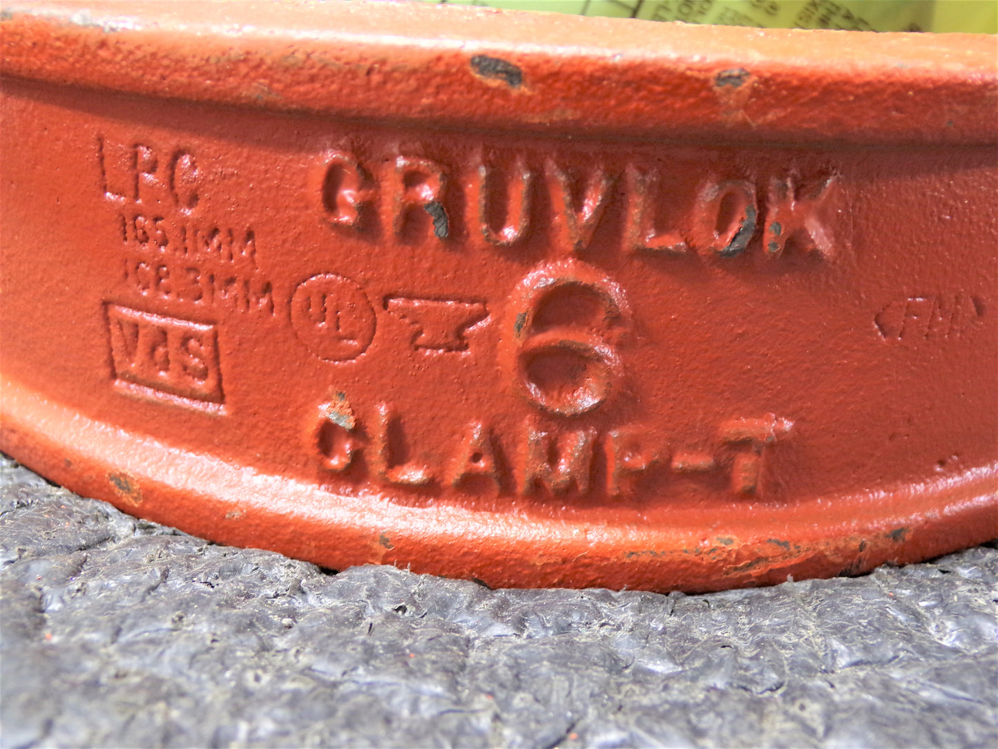 6 in x 2 in Nominal Size Ductile Iron Clamp with Grooved Branch (CR00292-BT06)