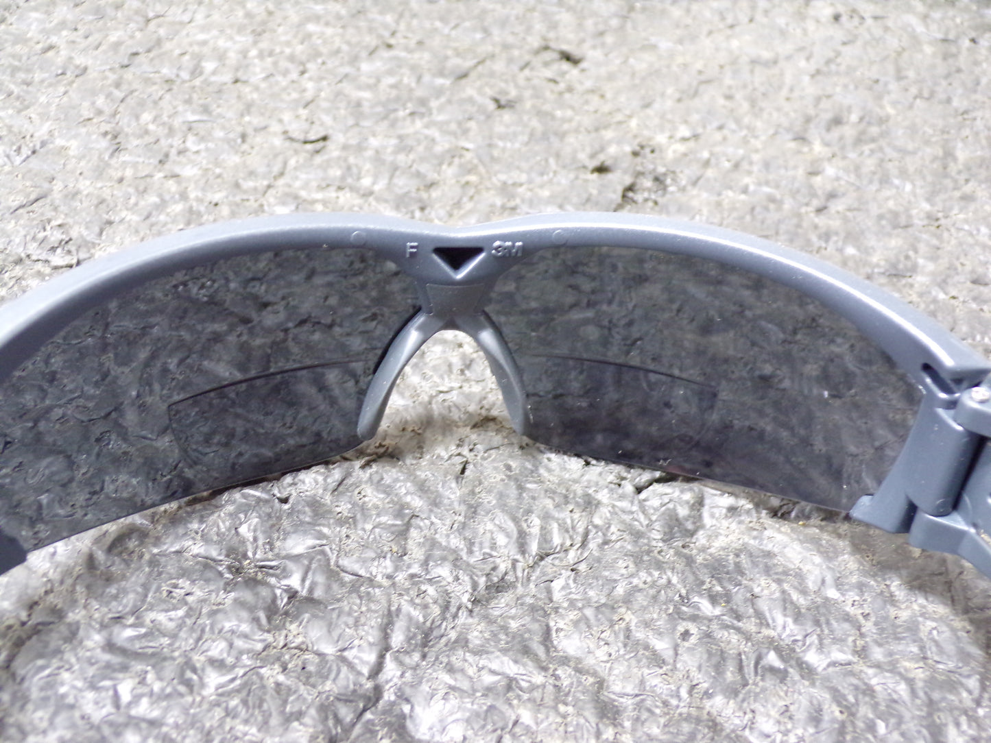 3M Reading Glasses: Anti-Fog, No Foam Lining, Traditional Frame, Half-Frame, +2.50, Gray (CR00701-WT41)