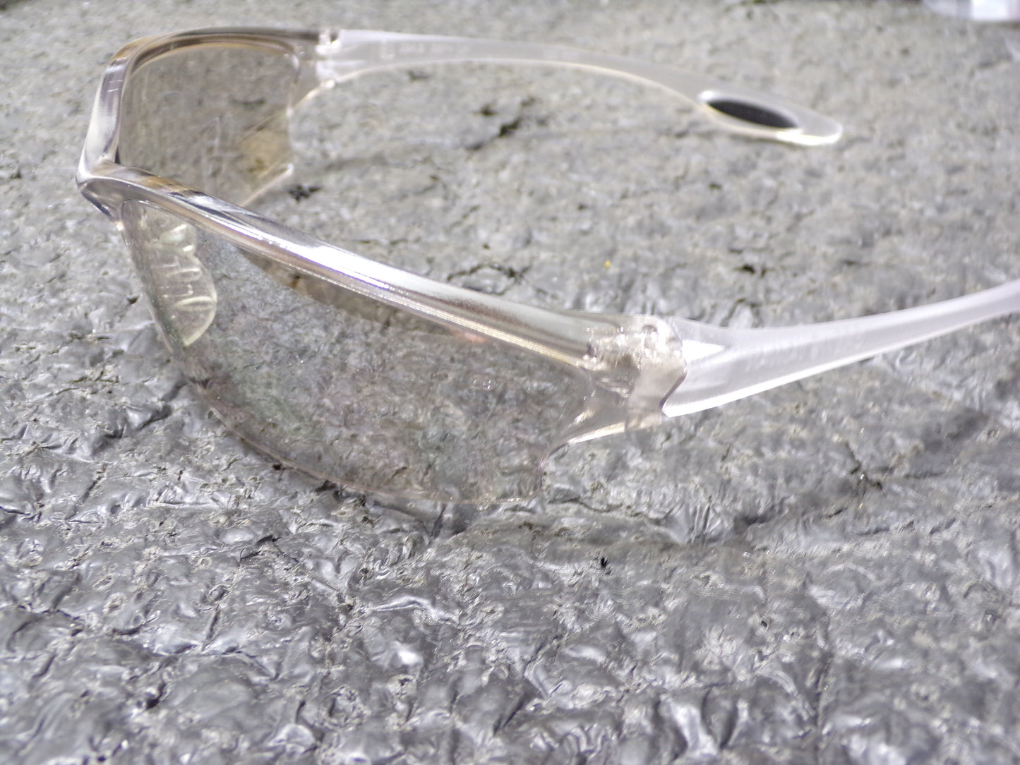 CONDOR Safety Glasses: Anti-Scratch, No Foam Lining, Wraparound Frame, Frameless, Gray Mirror, Clear (CR00703-WT41)