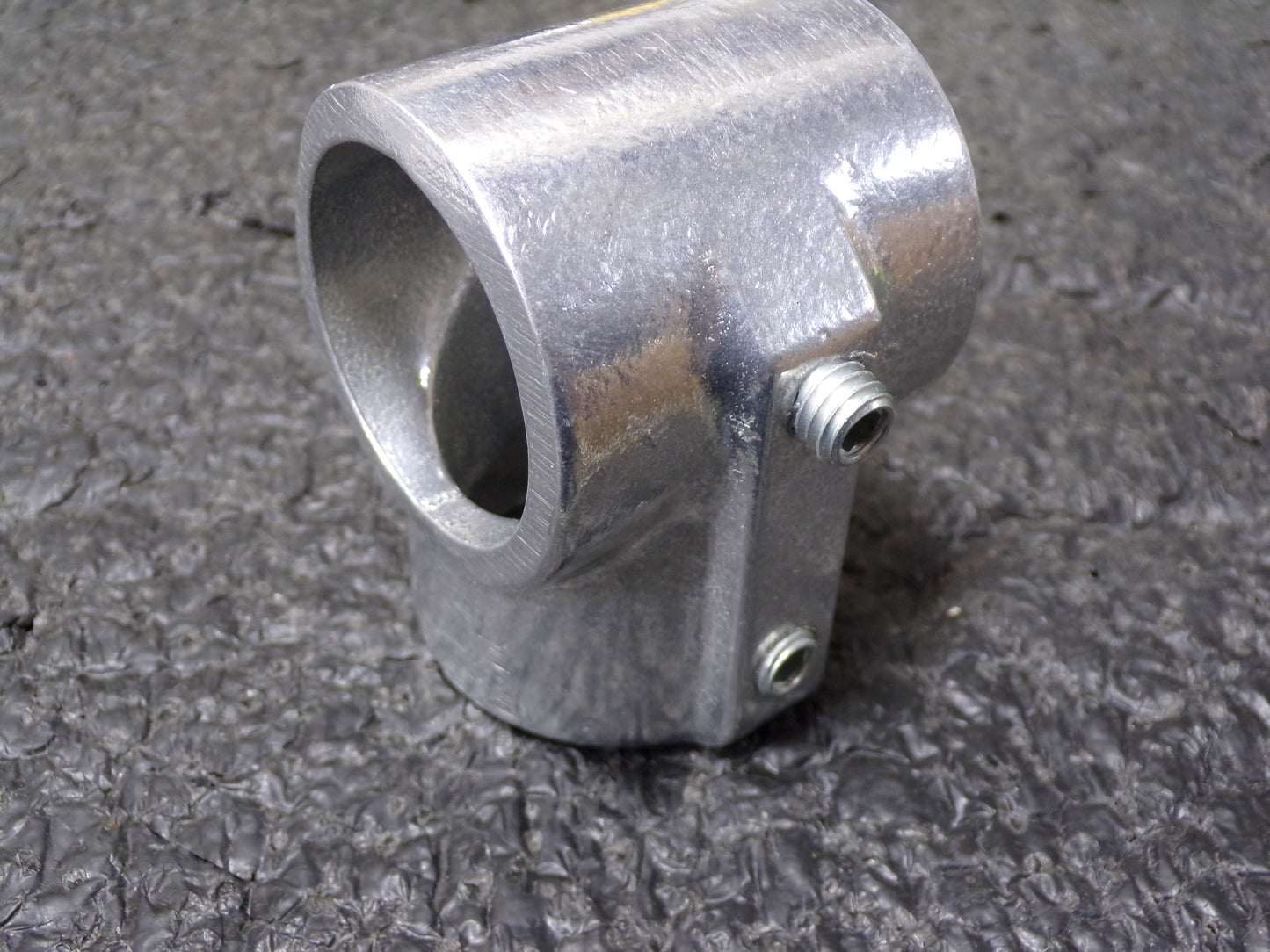 HOLLAENDER Structural Pipe Fitting: Tee, 1 1/4 in For Pipe Size, For 1 5/8 in Actual Pipe Outer Dia, Aluminum (CR00705-WTA18)